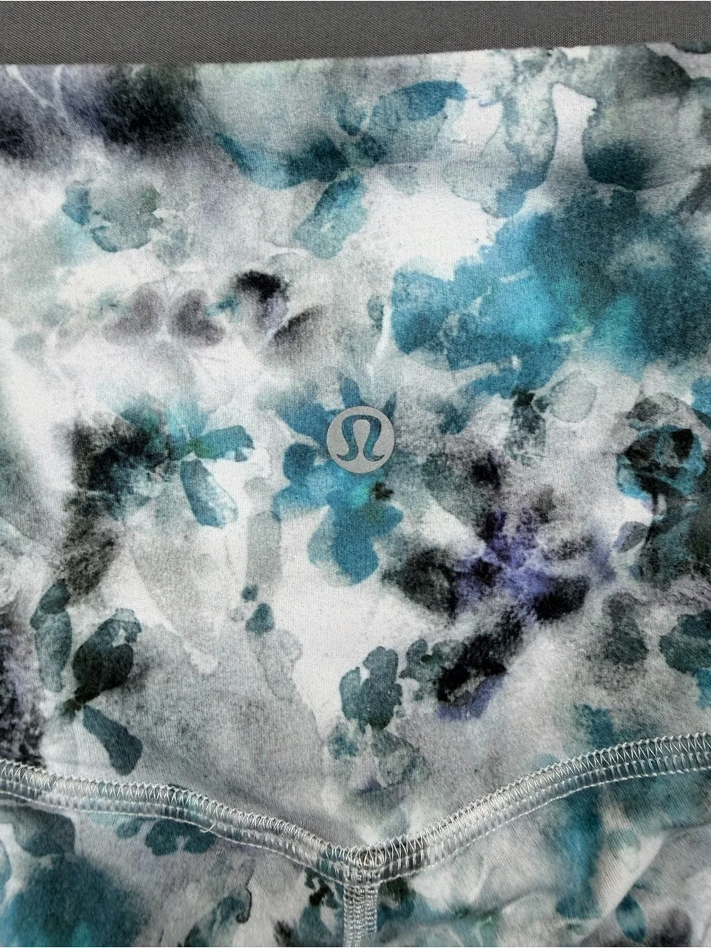 Lululemon Align high-rise shorts in the 